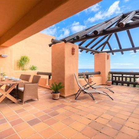 9 Penthouse With Amazing Sea Views, Close To Golf Manilva Duquesa ภายนอก รูปภาพ