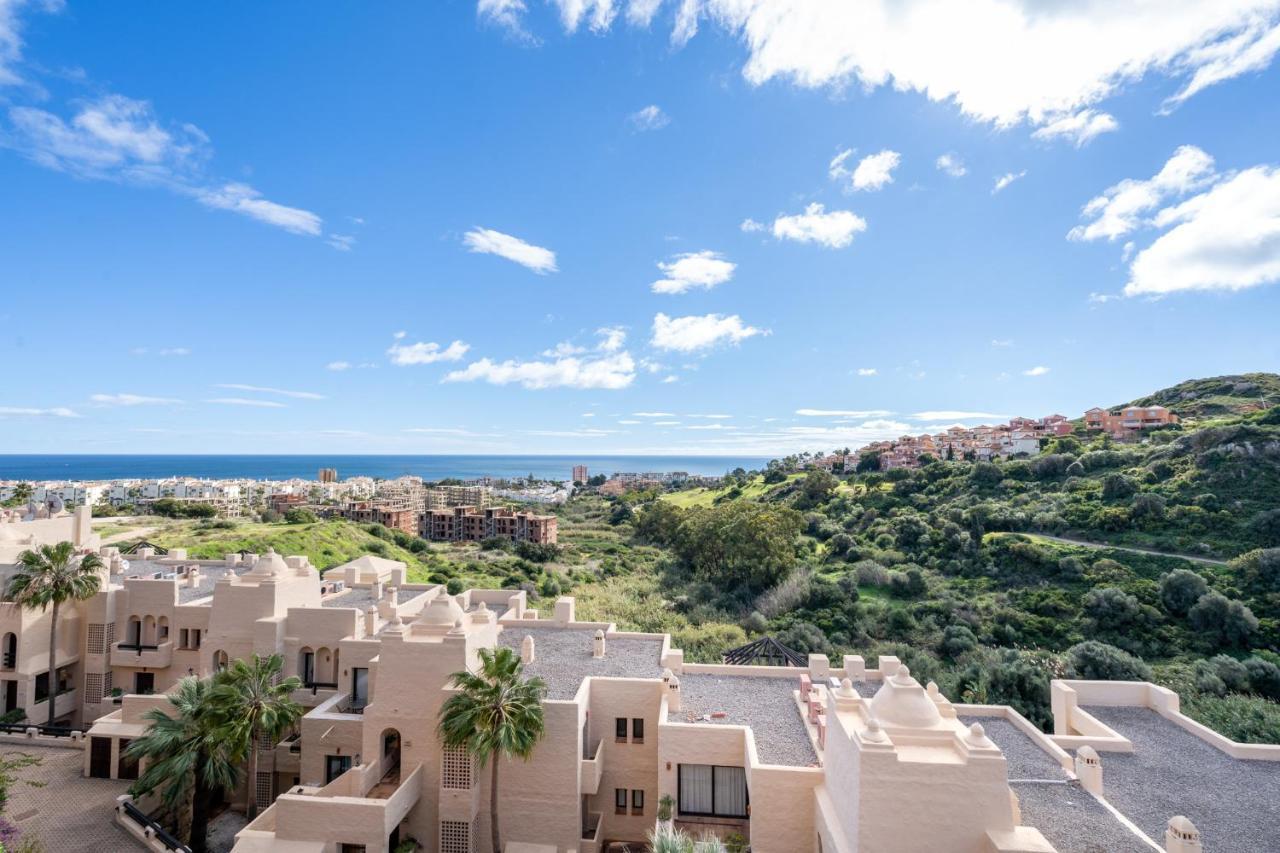 9 Penthouse With Amazing Sea Views, Close To Golf Manilva Duquesa ภายนอก รูปภาพ
